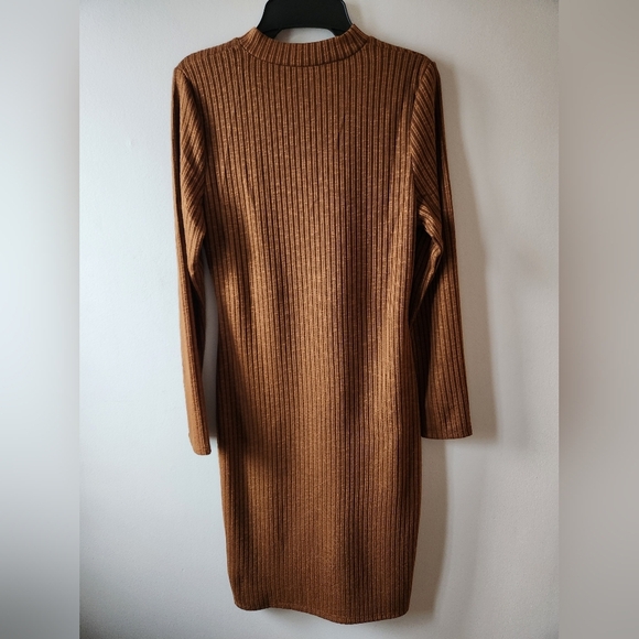 Brown Ribbed Knit Bodycon Midi Dress with Mock V-Neck Size L, BNWT - Picture 2 of 11